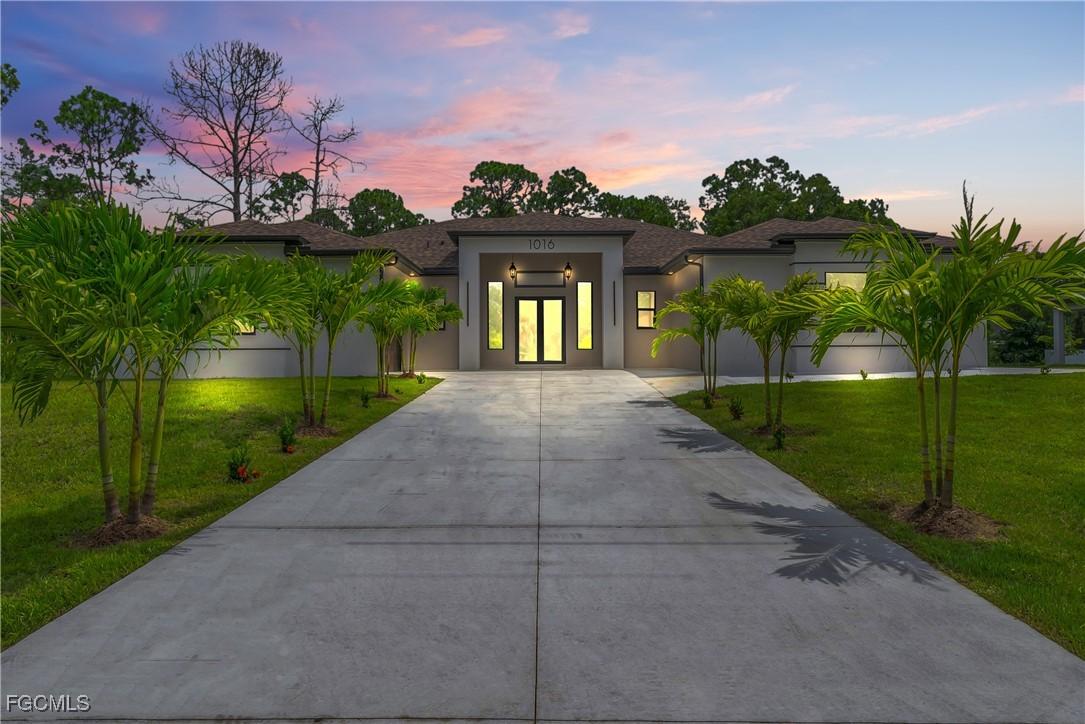1016 Magnolia Ave., Lehigh Acres, FL 33972