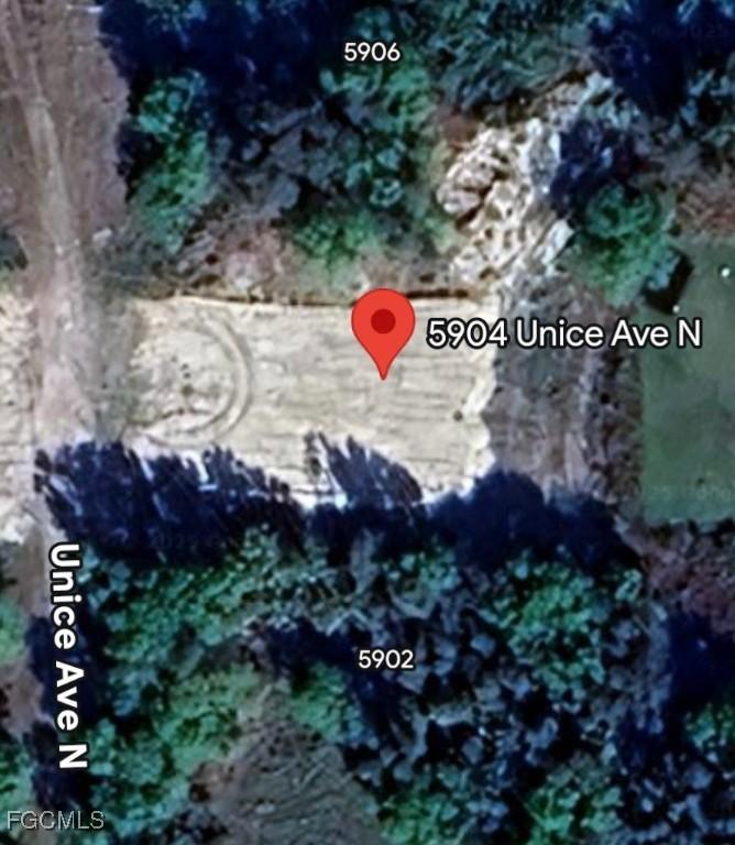 5904 Unice Ave., Lehigh Acres, FL 33971