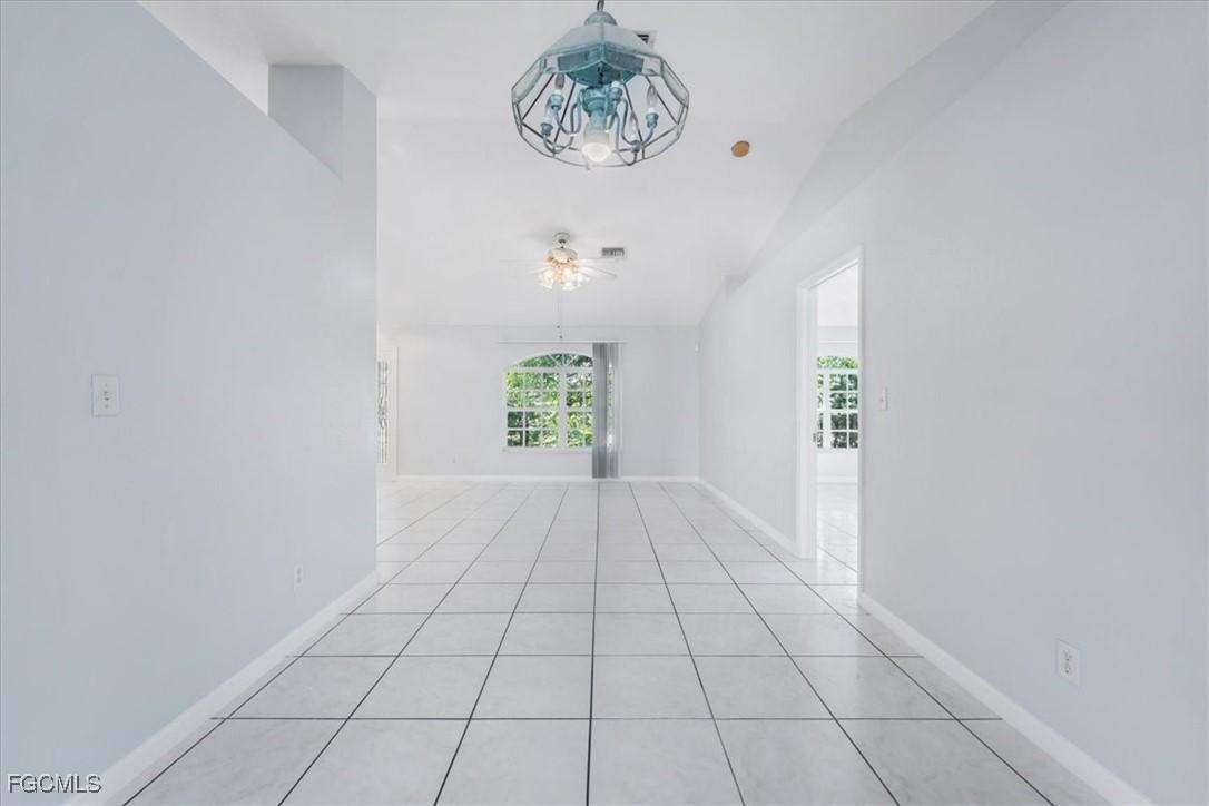 2381 White Blvd., Naples, FL 34117