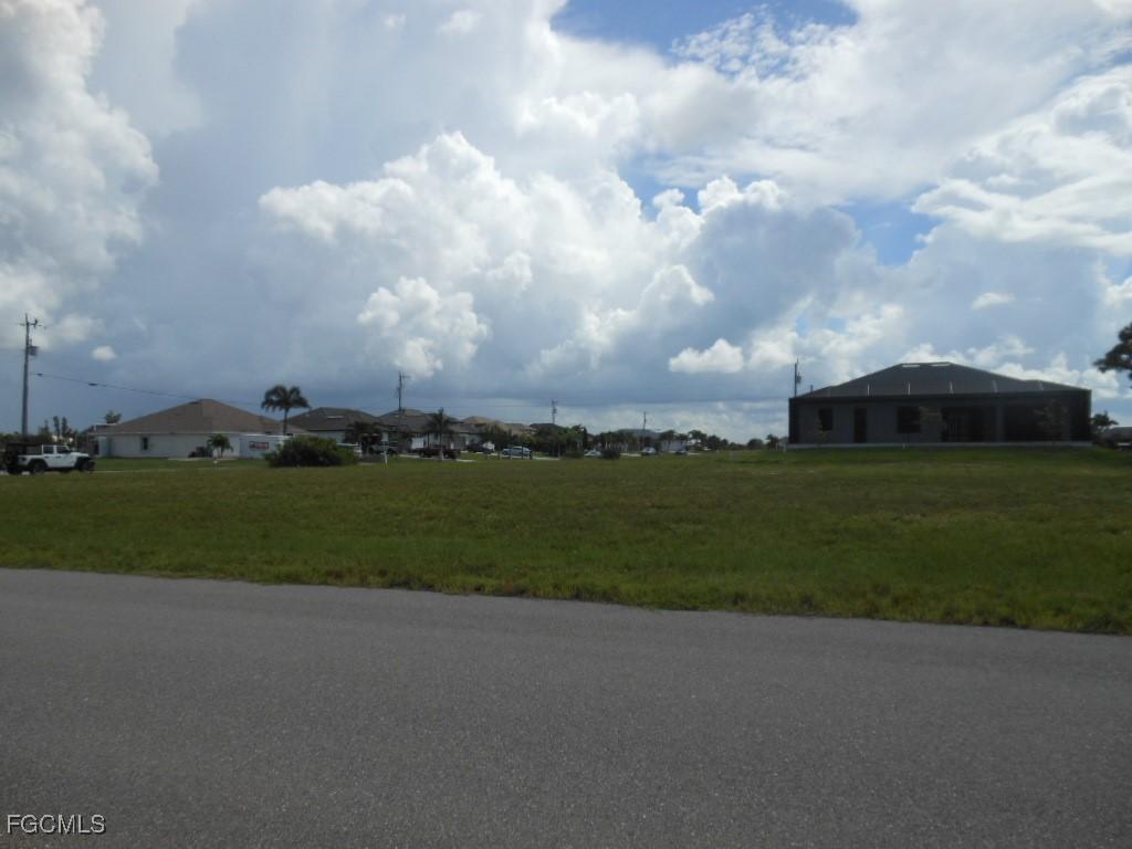 3839 NW 44th Ave., Cape Coral, FL 33993