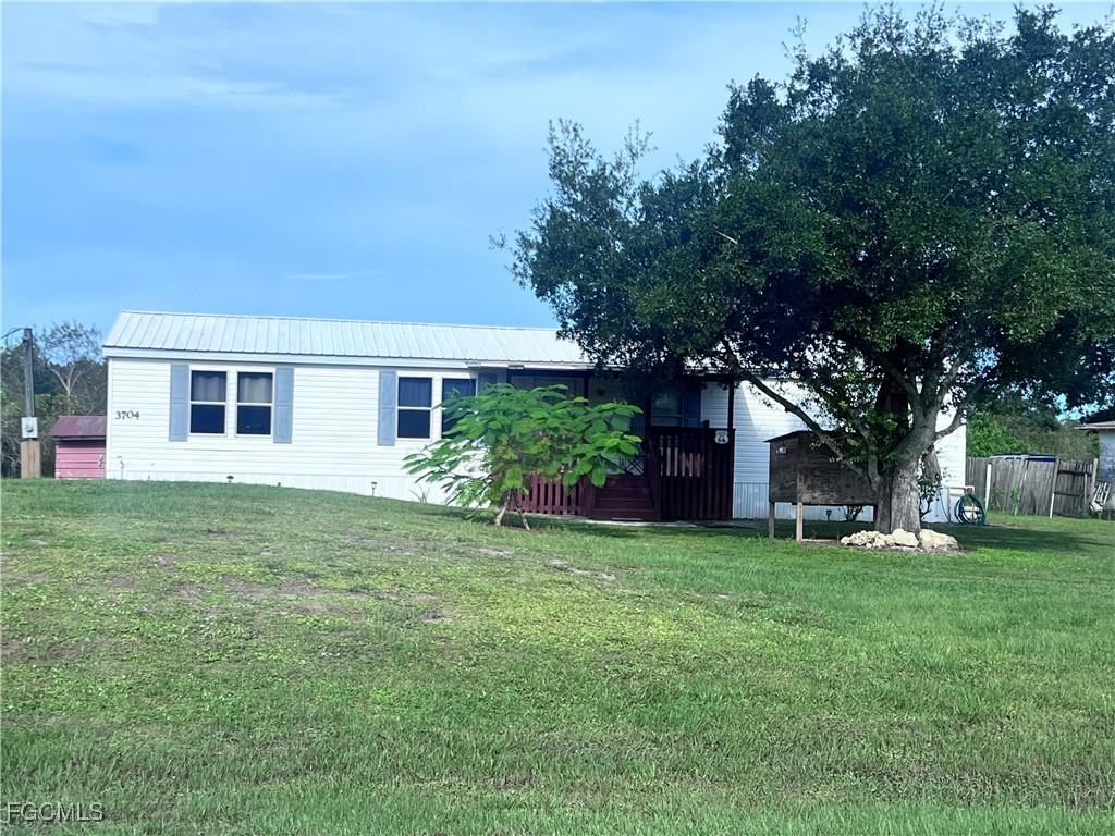 3704 Dustin Dr., Labelle, FL 33935