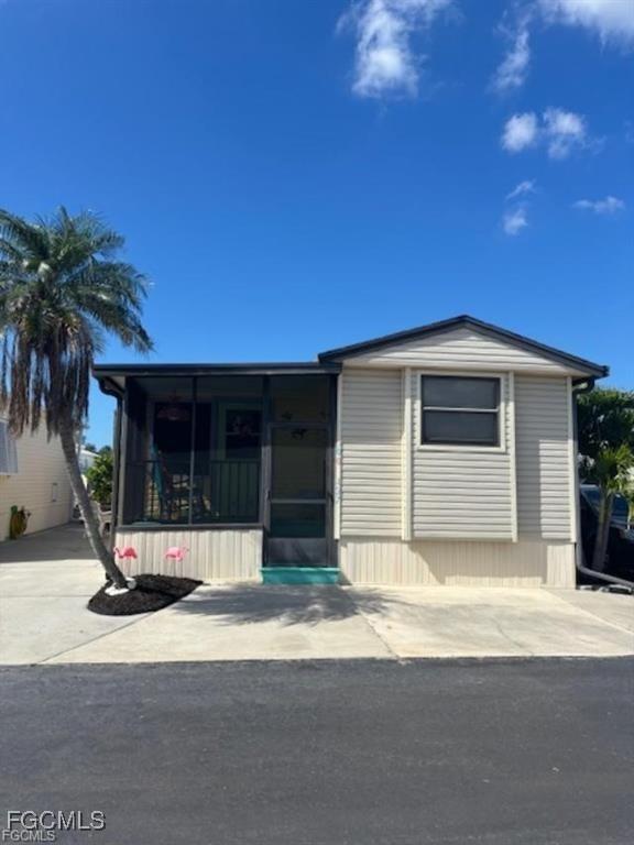 16300 Falstaff Ln. #427, Fort Myers, FL 33908