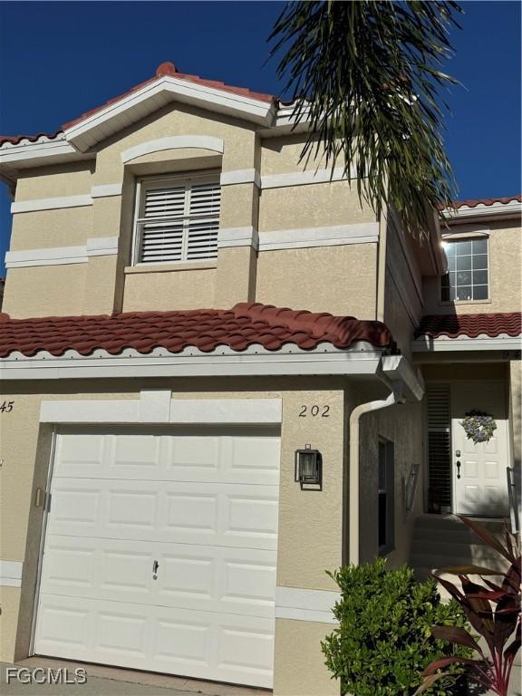 945 Eastham Way #H202, Naples, FL 34104