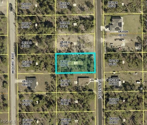 115 Louis Ave., Lehigh Acres, FL 33936