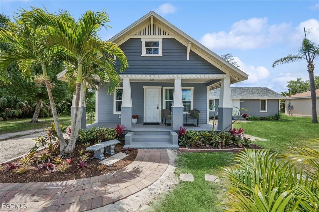 1926 Collier Ave., Fort Myers, FL 33901