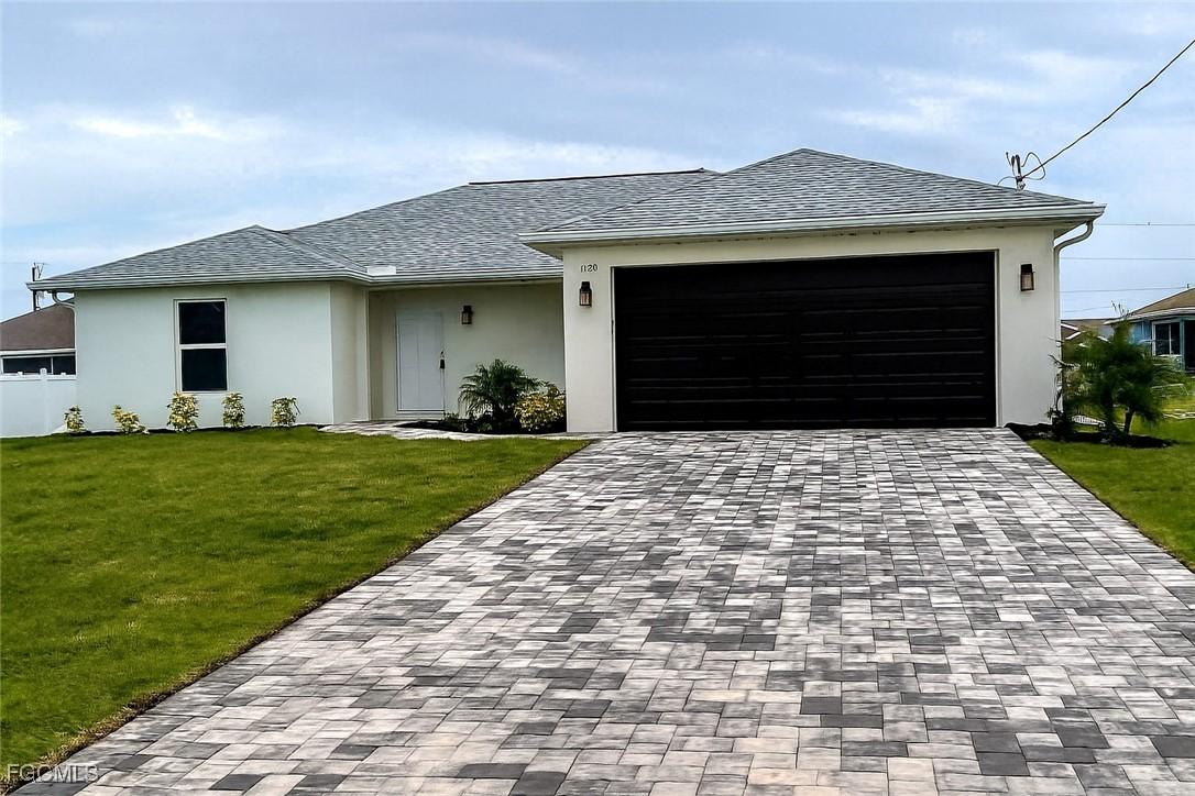1121 NW 13th Ter., Cape Coral, FL 33993