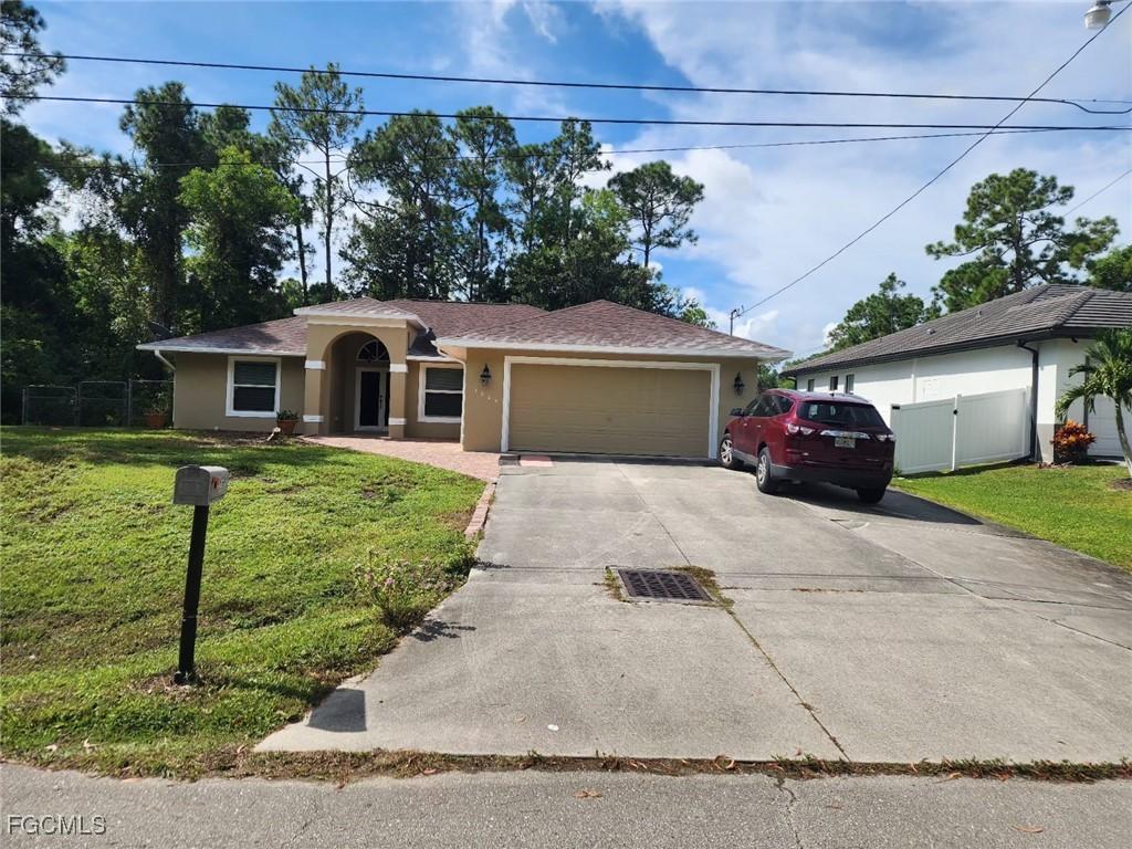 3205 23rd St., Lehigh Acres, FL 33971