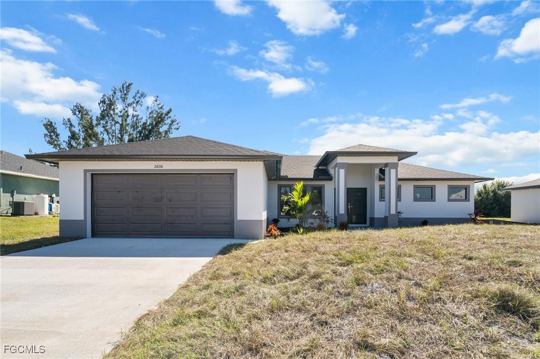2606 NW 10th Ter., Cape Coral, FL 33993