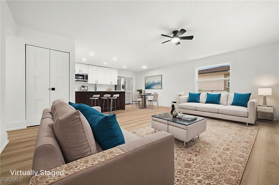 5329 Trammell St., Naples, FL 34113