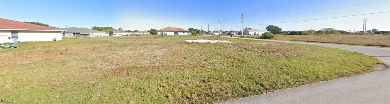 4400/4402  ST LEHI 28th St., Lehigh Acres, FL 33973
