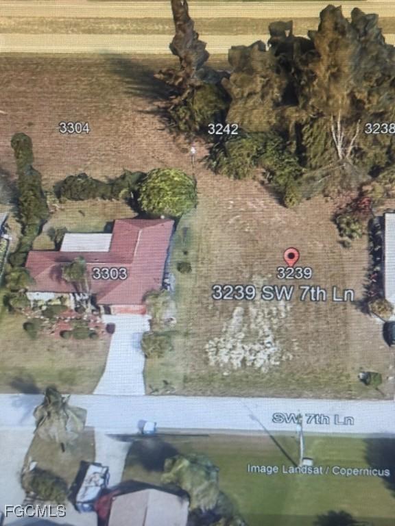3239 SW 7th Ln., Cape Coral, FL 33991