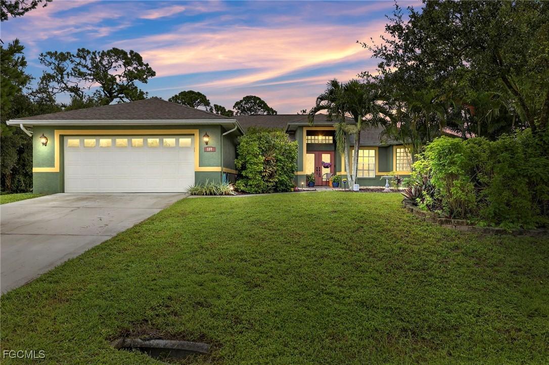 608 Canton Ave., Lehigh Acres, FL 33972