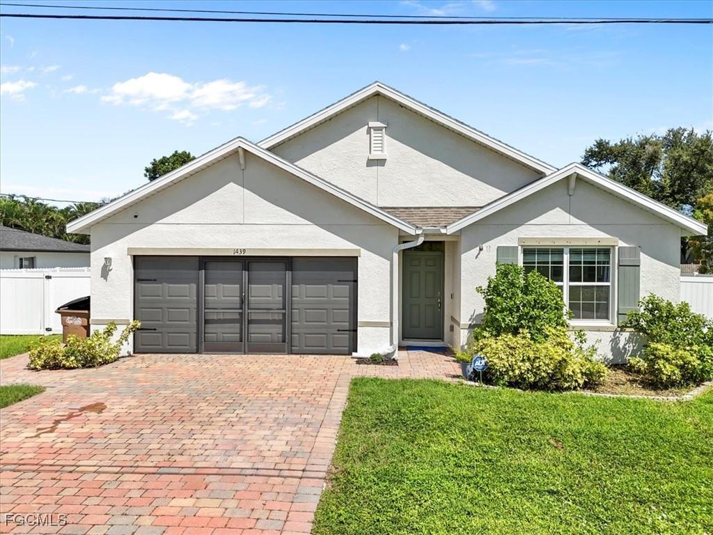 1439 SE 18th St., Cape Coral, FL 33990