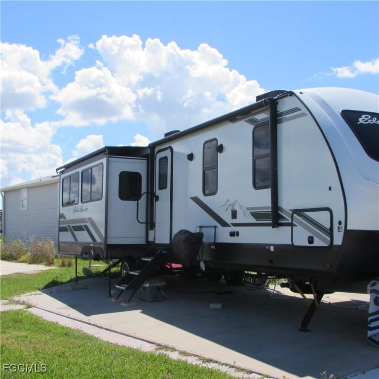 19681 #313 Summerlin Rd., Fort Myers, FL 33908