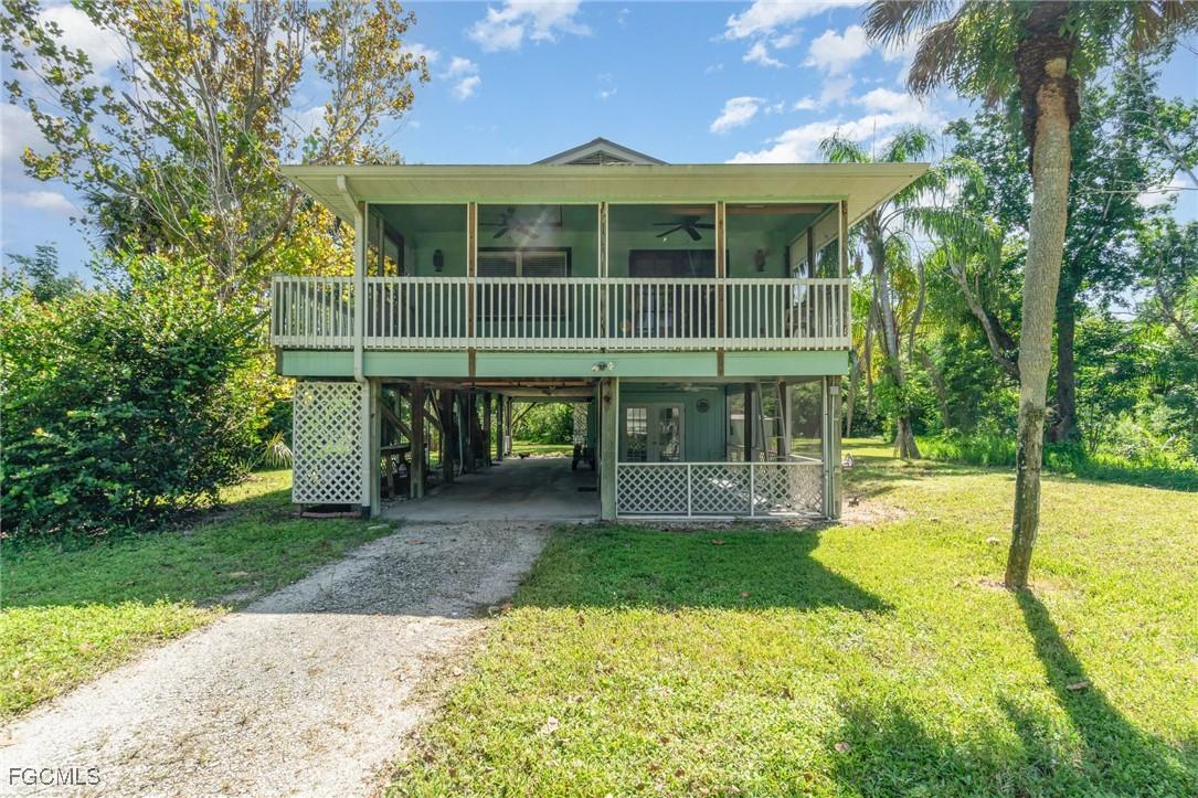 7076 Maida Ln., Fort Myers, FL 33907