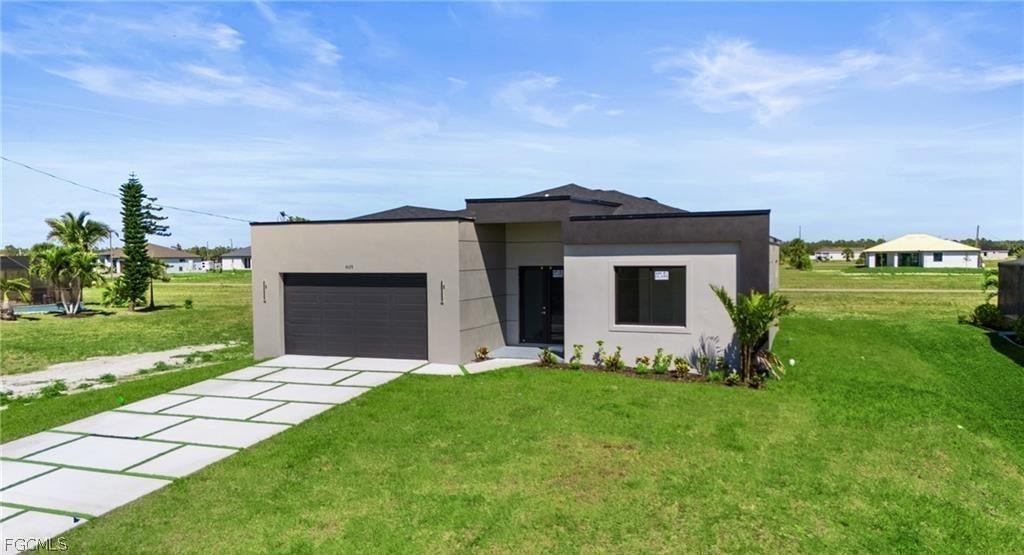 3927 NW 40th Ter., Cape Coral, FL 33993