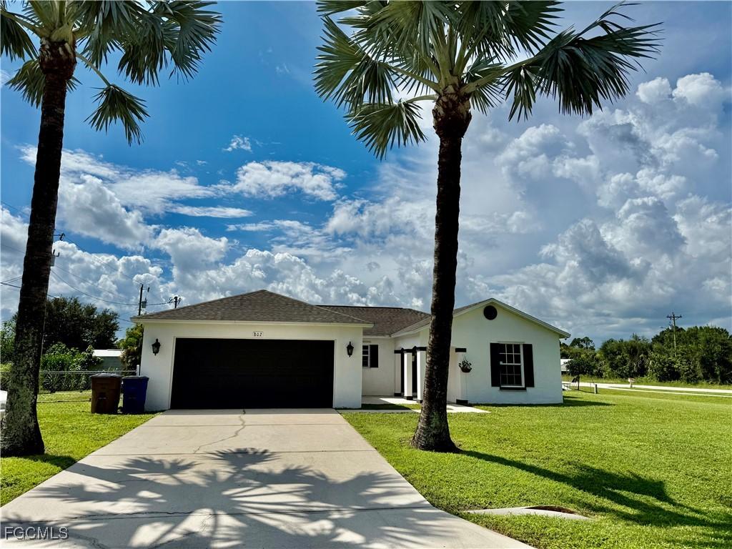 802 Kingsbury Ct., Lehigh Acres, FL 33974