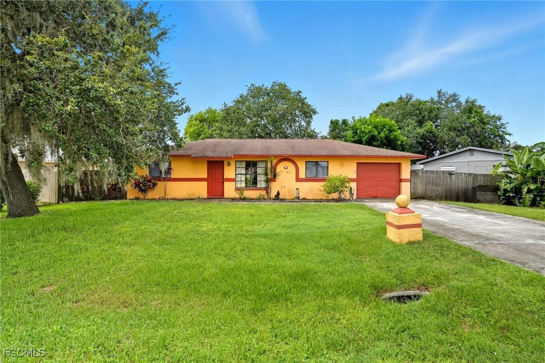 2100 Ponce Cir., Fort Myers, FL 33905