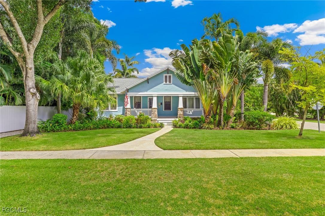 1463 Poinciana Ave., Fort Myers, FL 33901