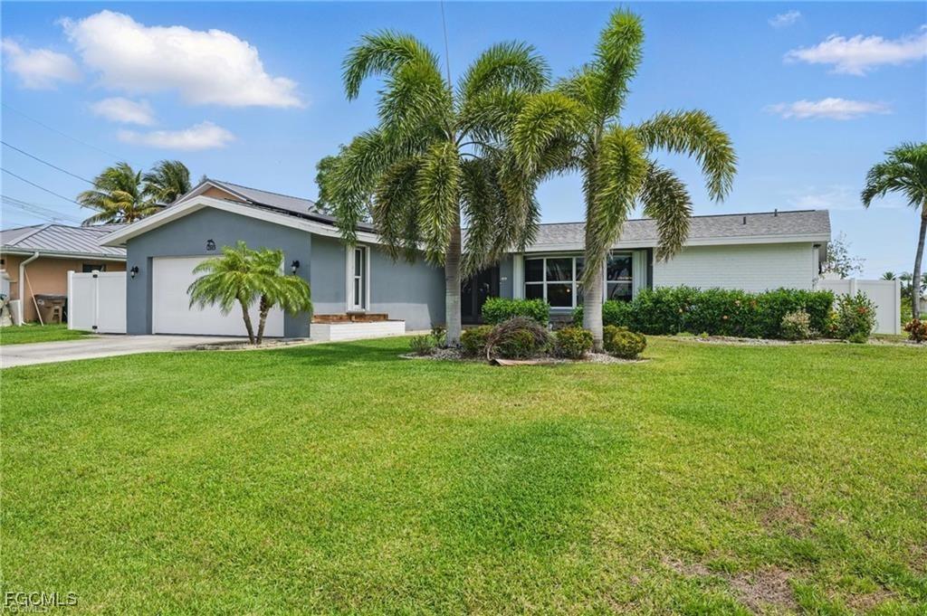 2941 SE 10th Pl., Cape Coral, FL 33904