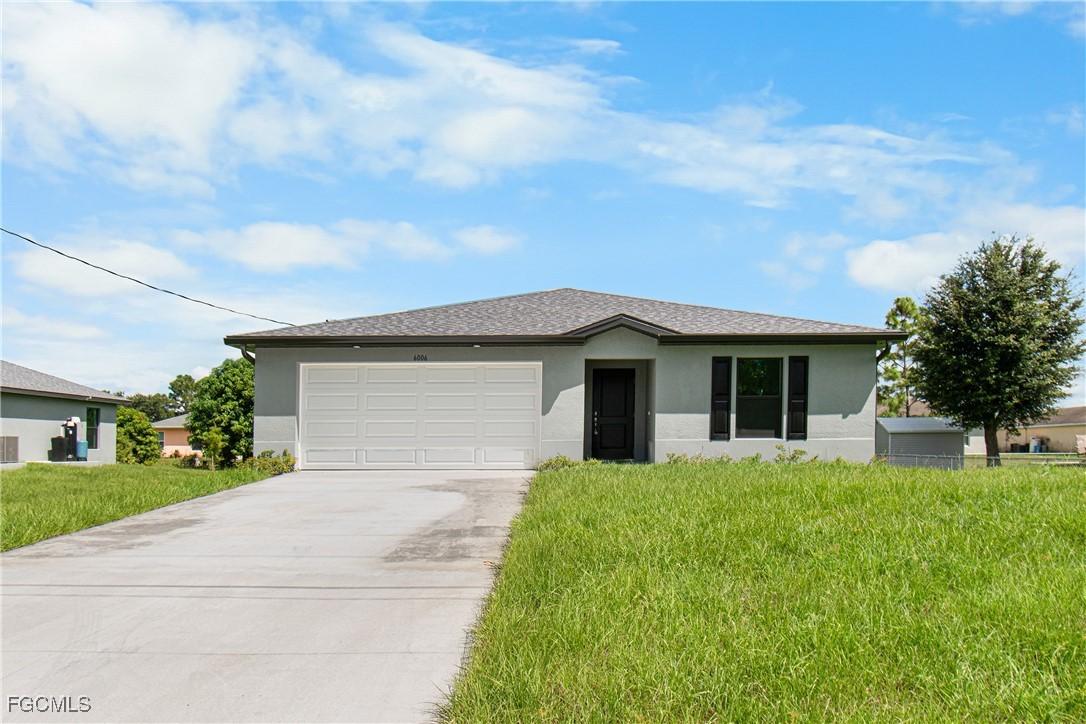 6006 Paula Ave., Lehigh Acres, FL 33971