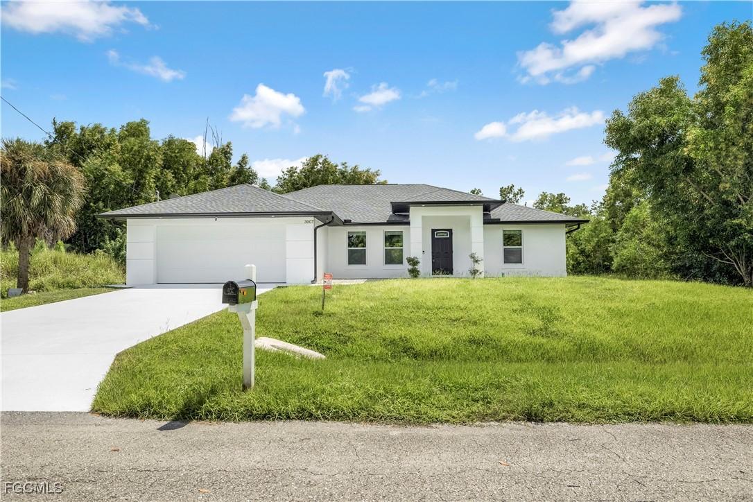 3007 24th St., Lehigh Acres, FL 33971