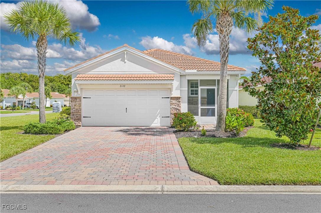 2172 Summersweet Dr., Alva, FL 33920