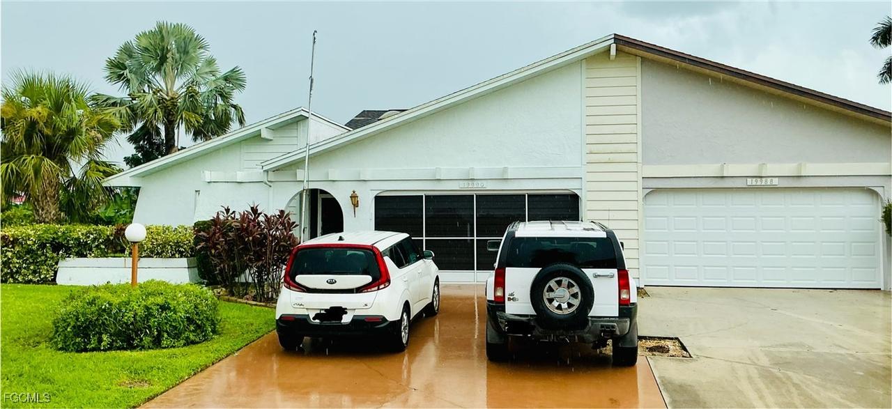 19990 Lake Vista Cir., Lehigh Acres, FL 33936