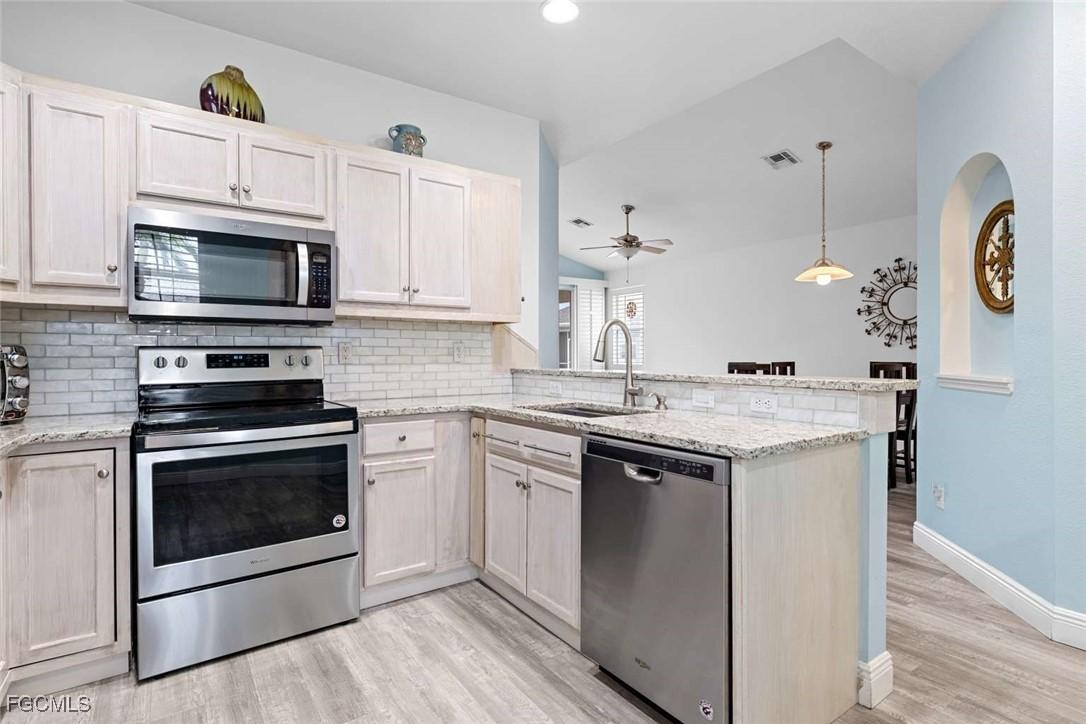 3525 Arclight Ct., Fort Myers, FL 33916