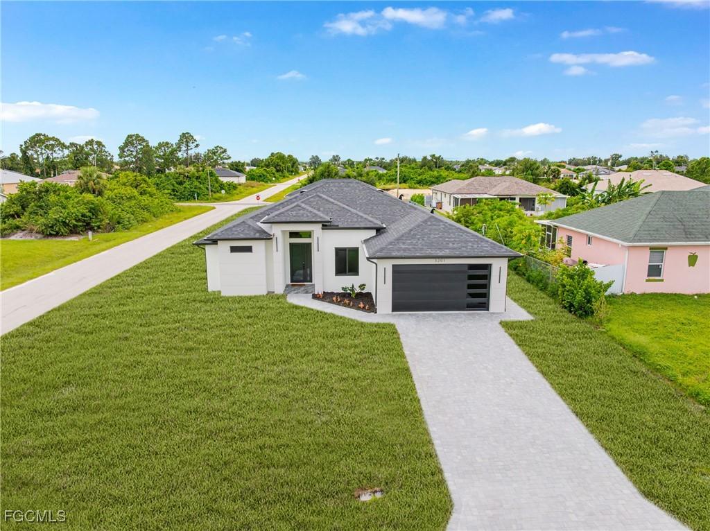 3201 2nd St., Lehigh Acres, FL 33976