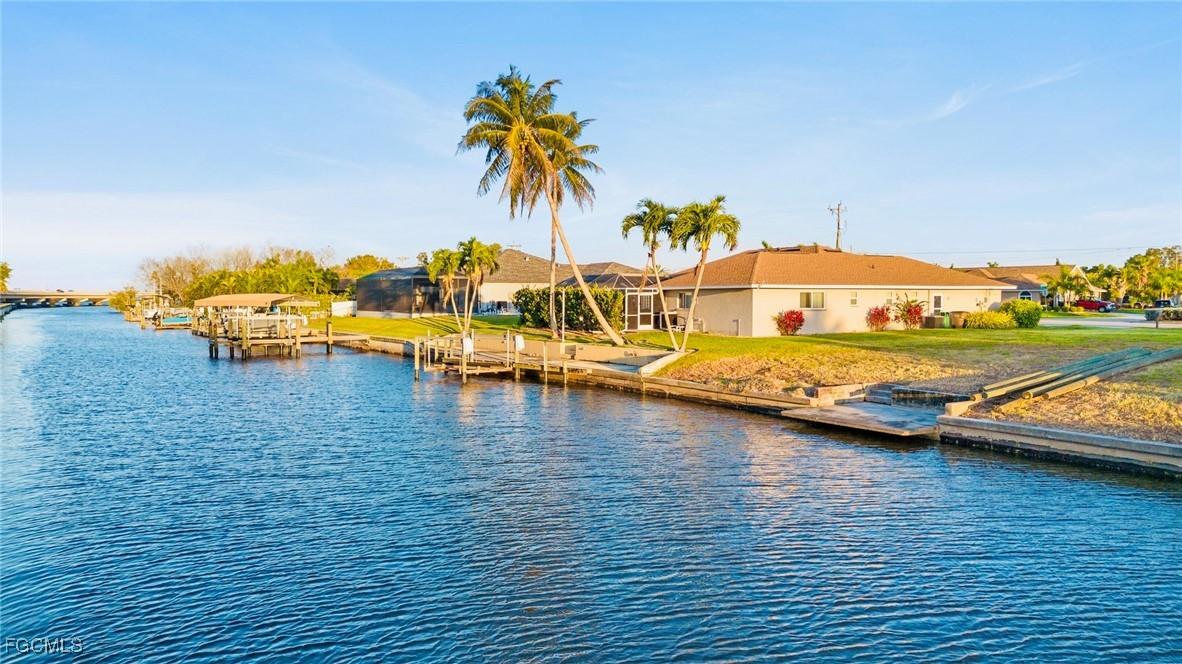 2525 Everest Pkwy., Cape Coral, FL 33904