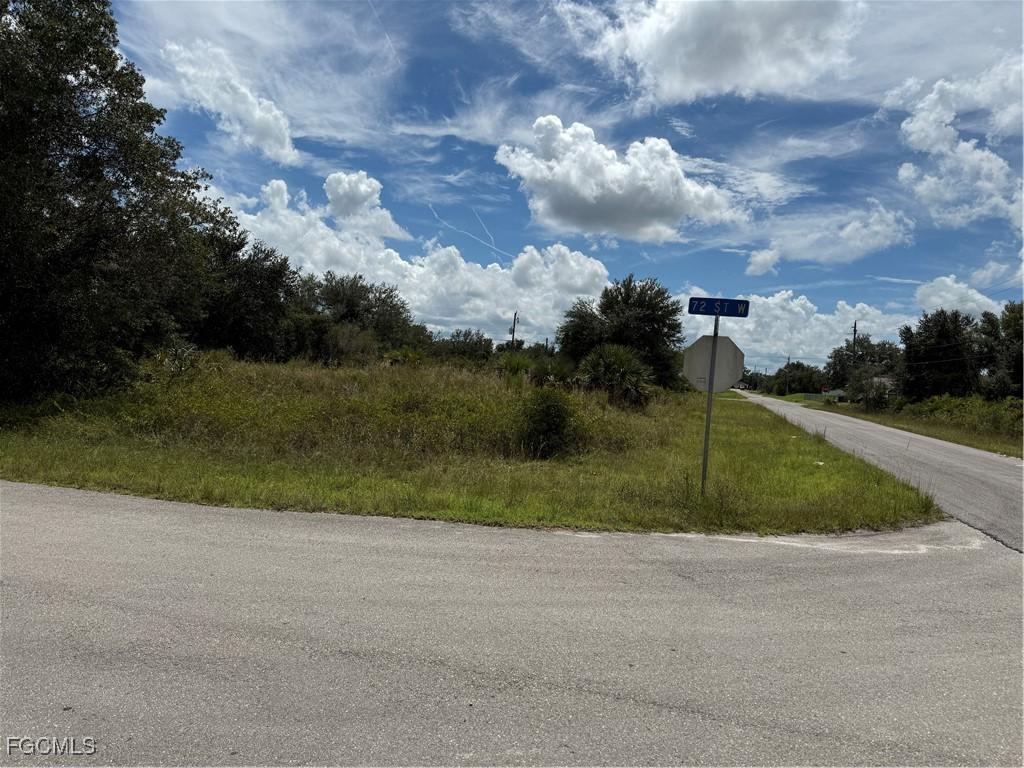2513 72nd St., Lehigh Acres, FL 33971
