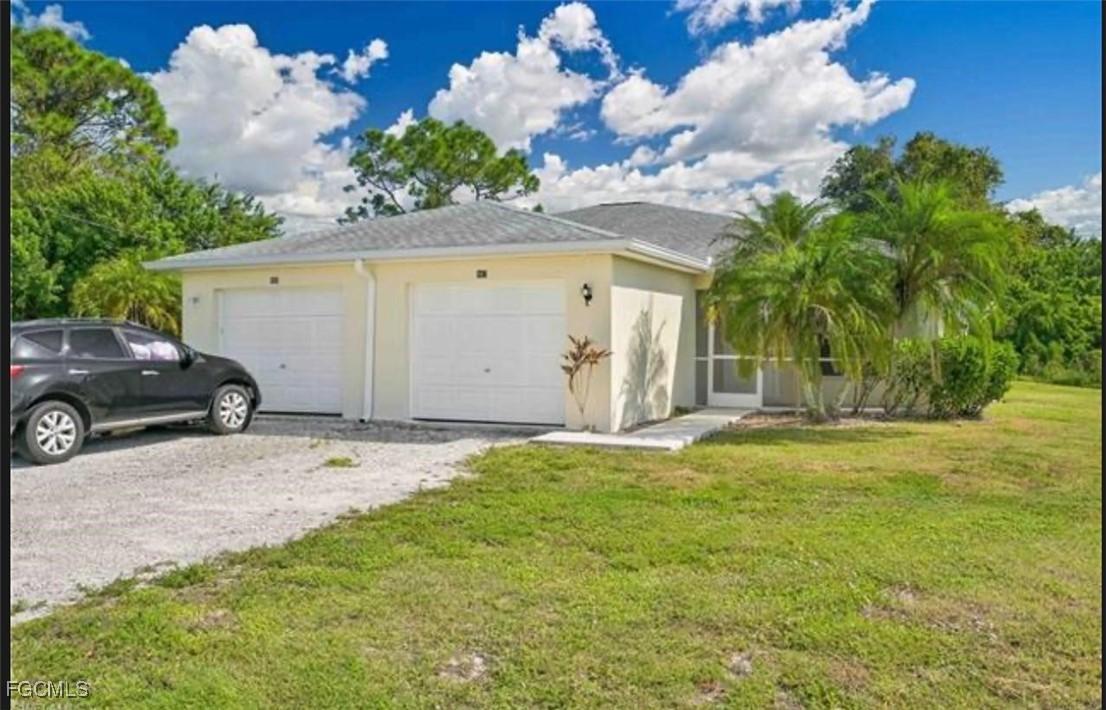 465-467 Lillon Ave., Lehigh Acres, FL 33974