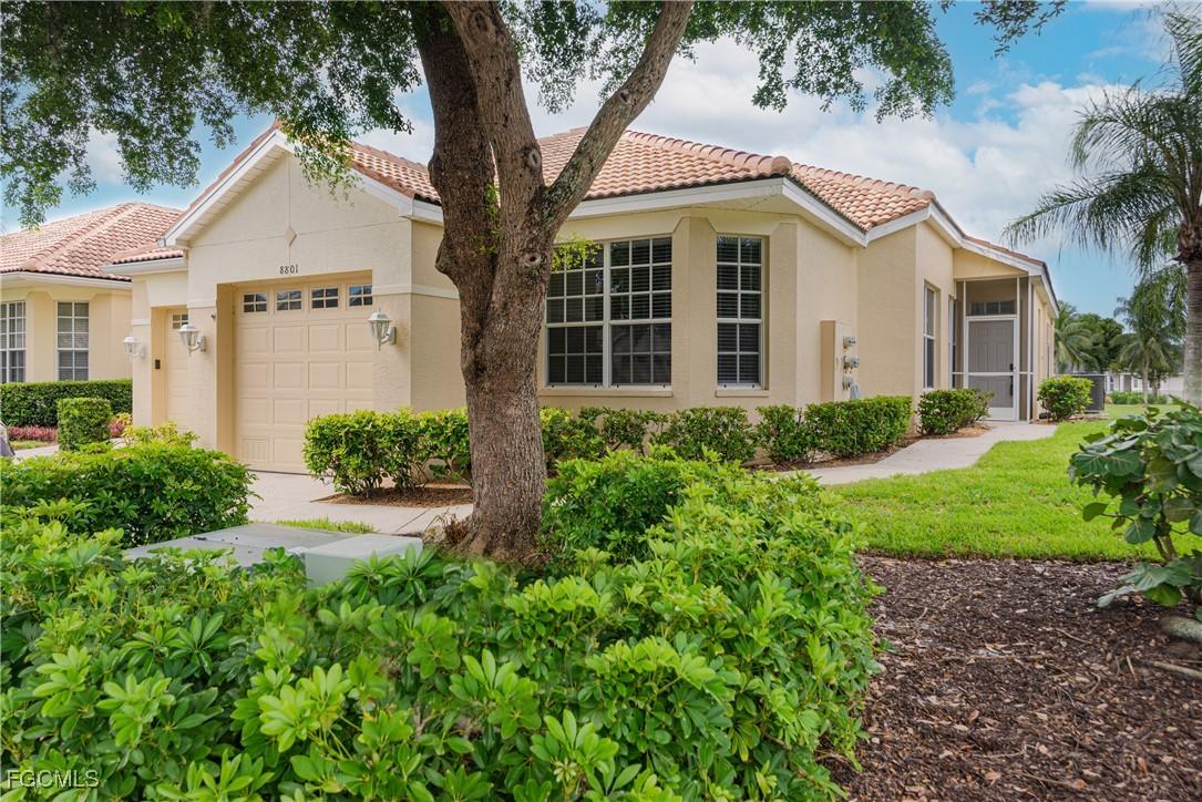 8801 Middlebrook Dr., Fort Myers, FL 33908
