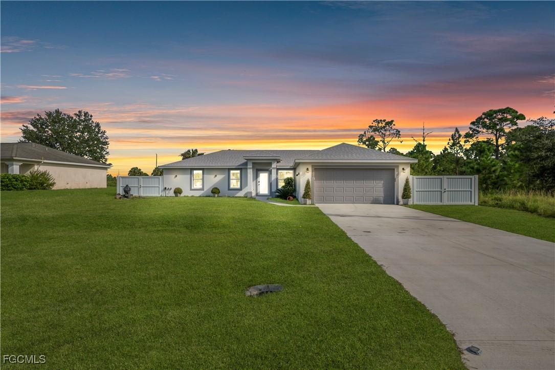 1023 Arbordale St., Lehigh Acres, FL 33974