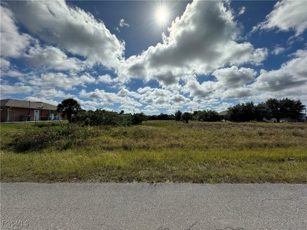 180 Pembroke St., Lehigh Acres, FL 33974