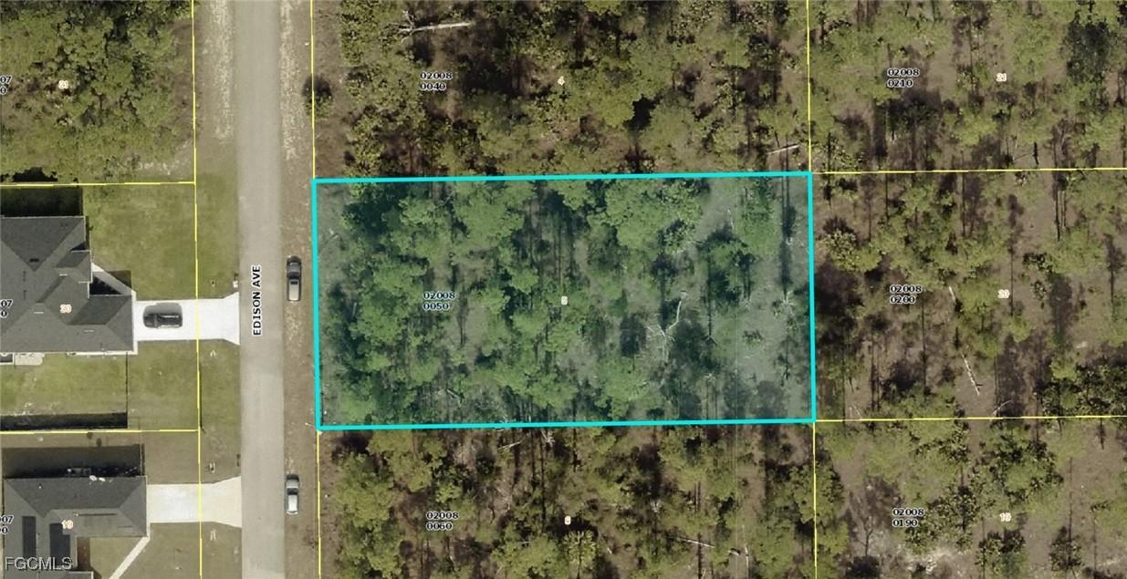 1614 Edison Ave., Lehigh Acres, FL 33972