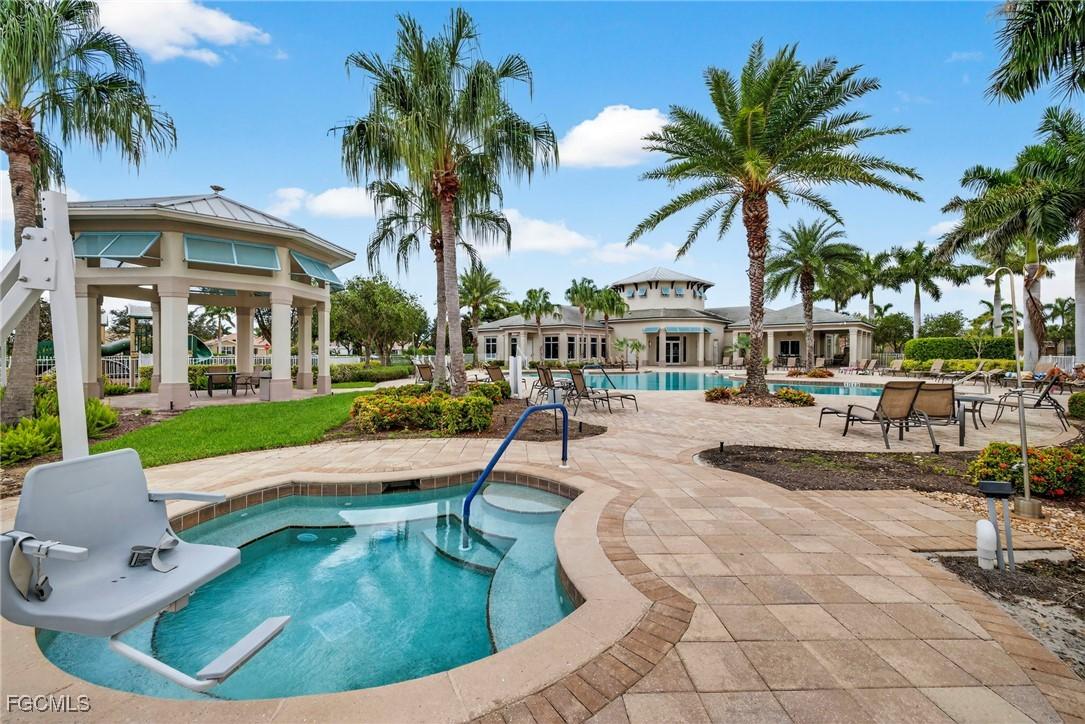 4418 Dutchess Park Rd., Fort Myers, FL 33916