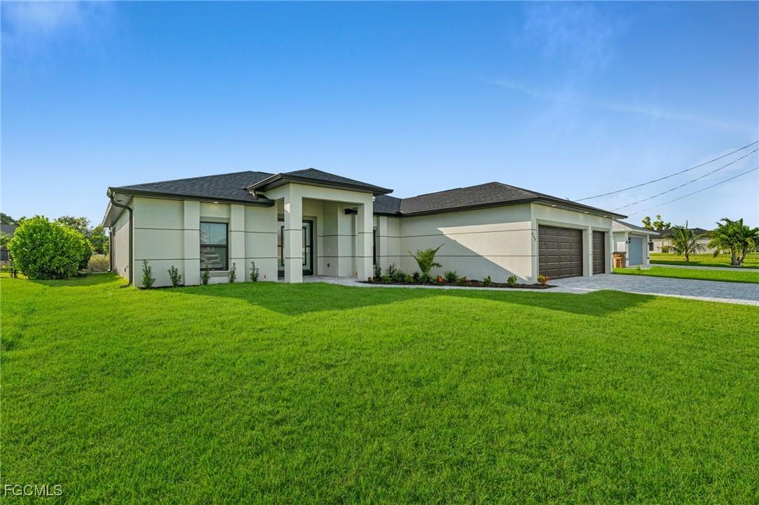 848 NE 6th Ave., Cape Coral, FL 33909