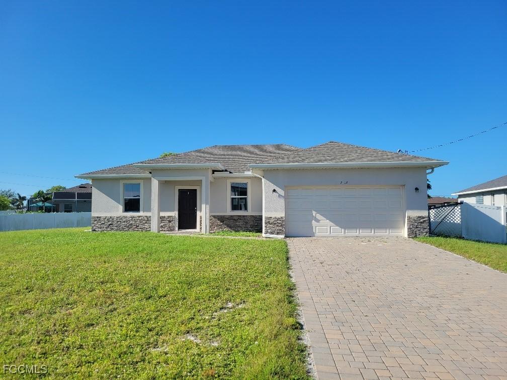 2612 NW 24th Ter., Cape Coral, FL 33993