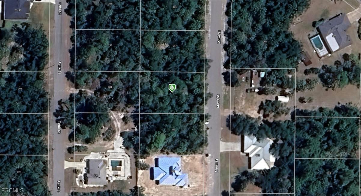 305 Mowl St., Port Charlotte, FL 33953