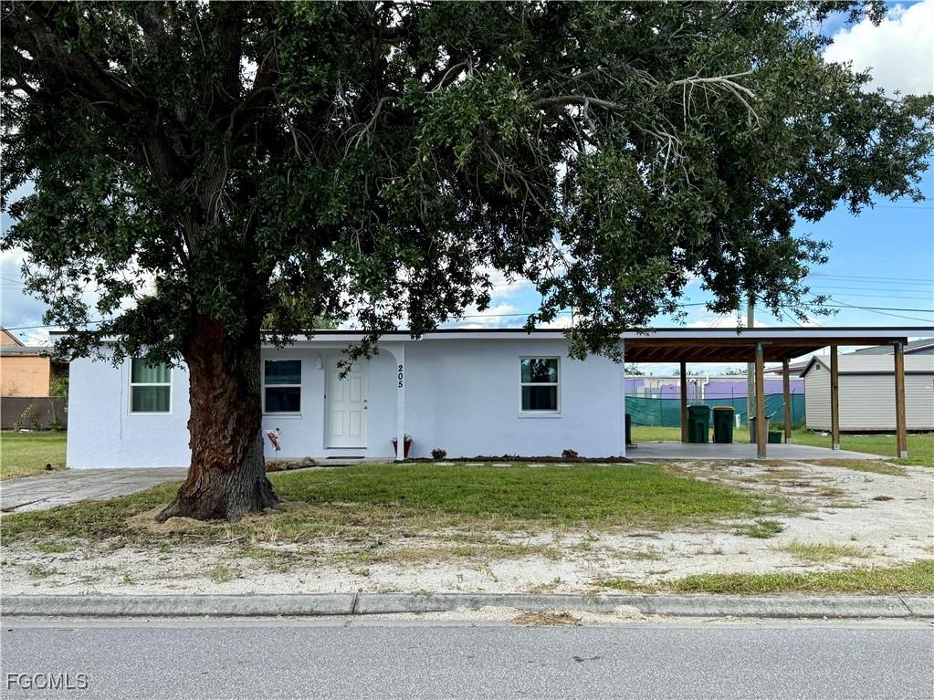 205 Martin Dr., Port Charlotte, FL 33952