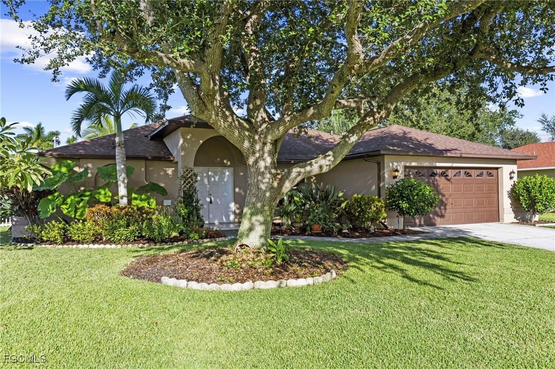 2114 SE 8th Pl., Cape Coral, FL 33990