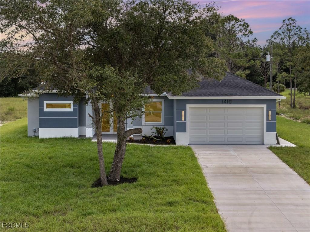 1410 Edward Ave., Lehigh Acres, FL 33972