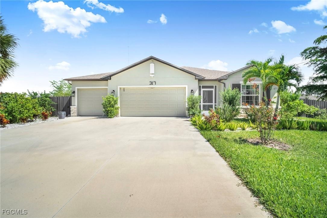 317 SW 26th Ave., Cape Coral, FL 33991