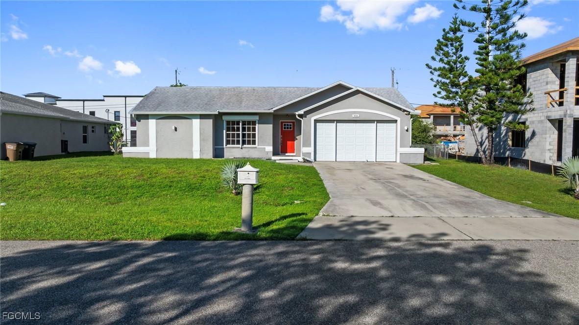 906 SW 7th Ct., Cape Coral, FL 33991