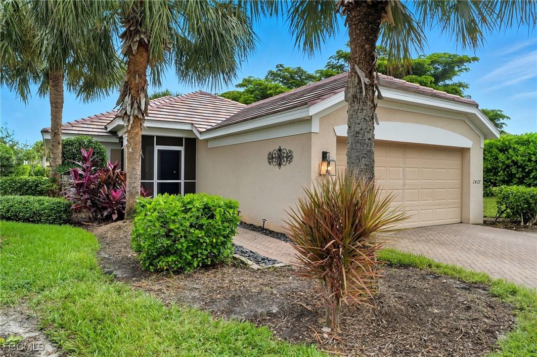 2427 Woodbourne Pl., Cape Coral, FL 33991