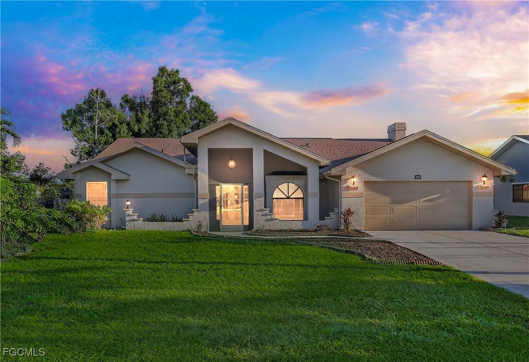 2105 SE 2nd Ter., Cape Coral, FL 33990