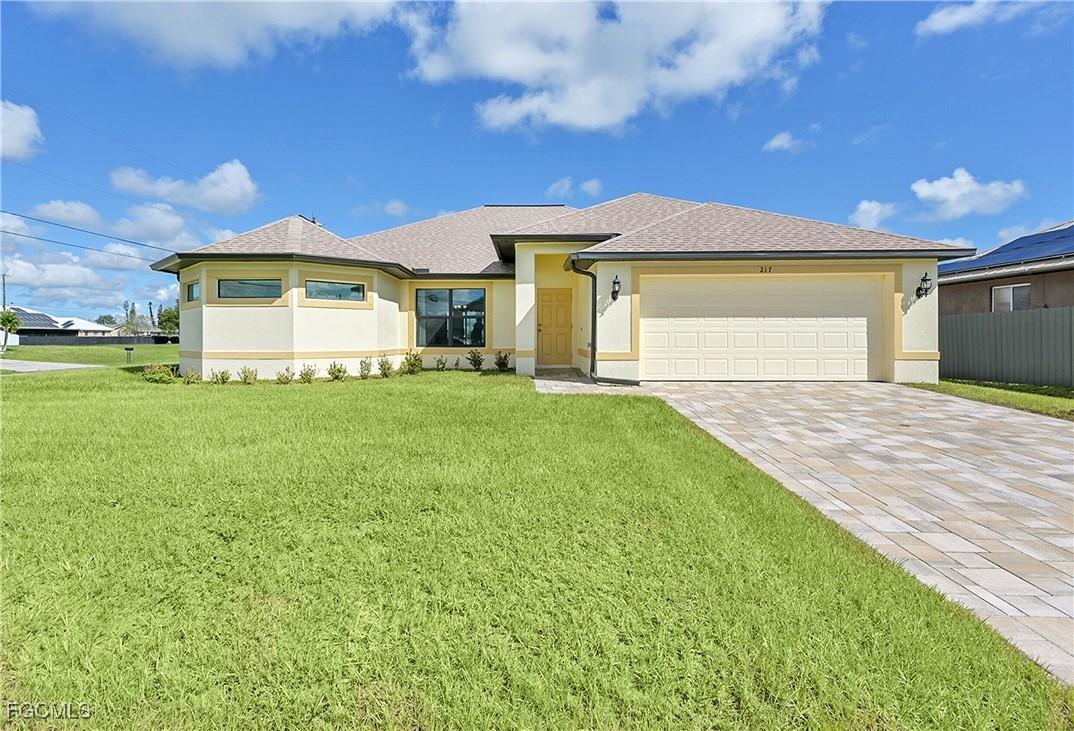217 NE 20th Ter., Cape Coral, FL 33909