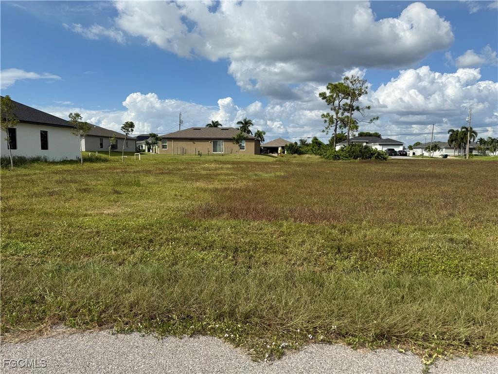 2217 Kismet Pkwy., Cape Coral, FL 33993